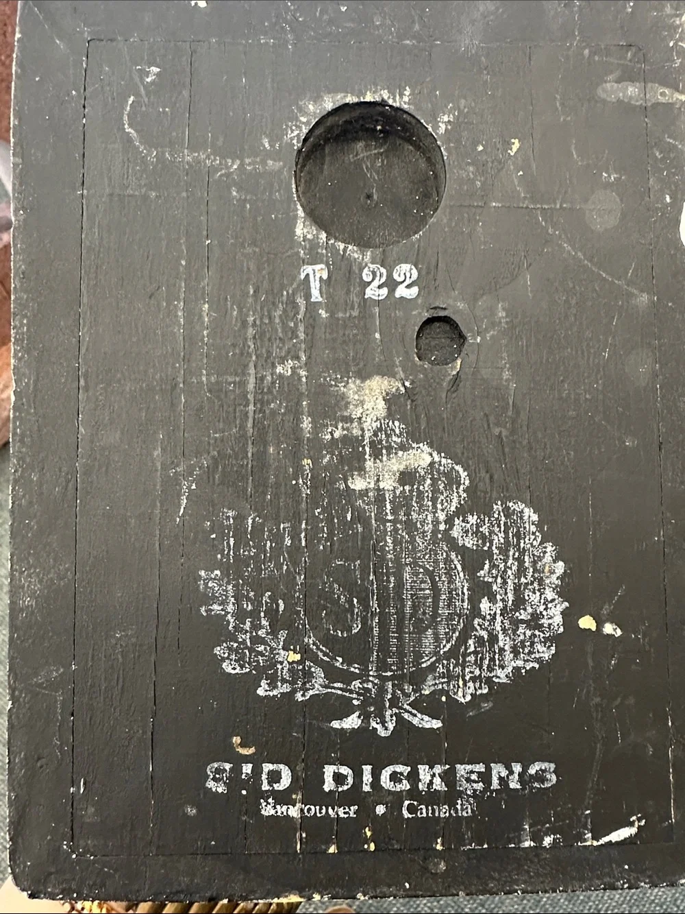 Sid Dickens memory block King Crown Wall Plaque - Home Wall Decor